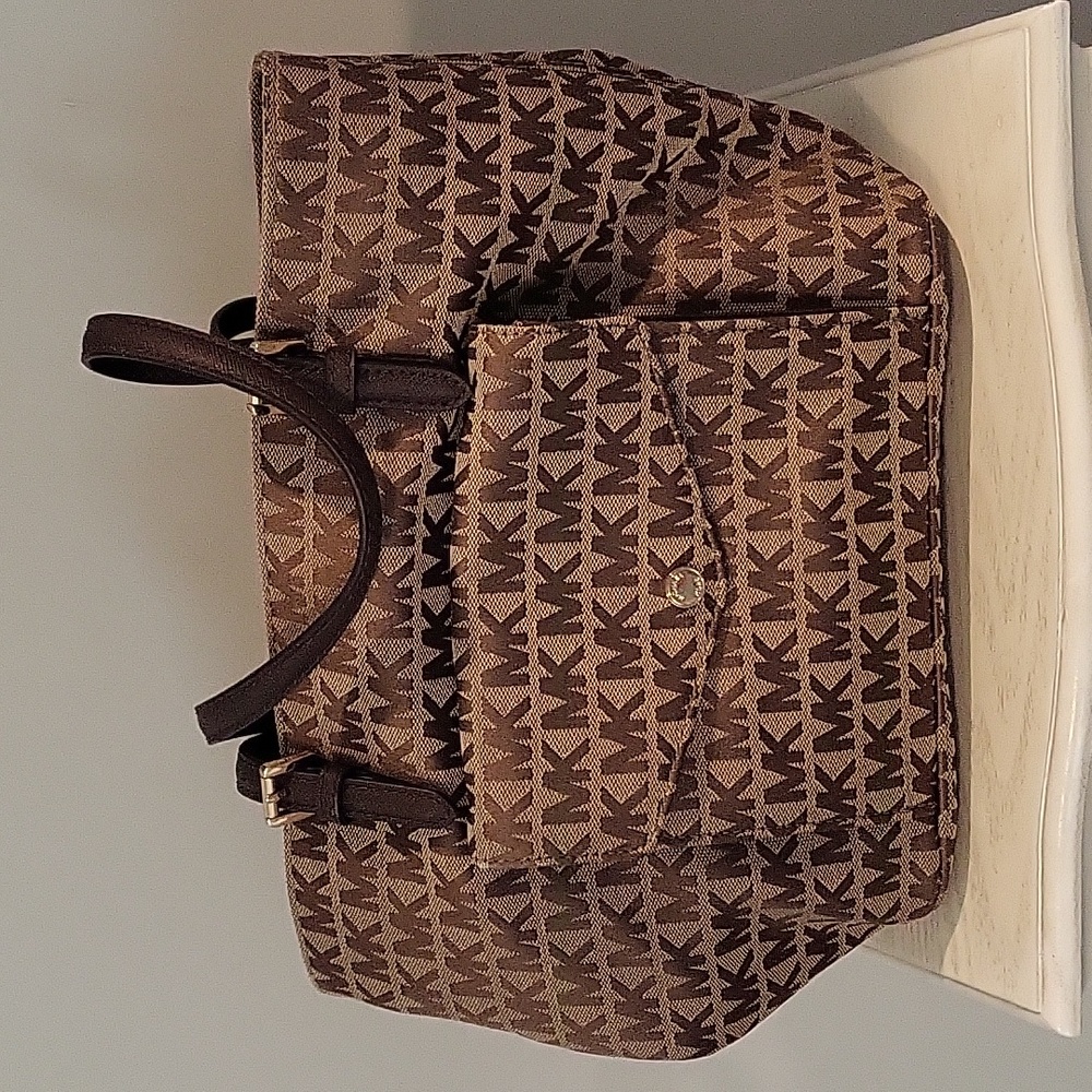 Michael Kors purse